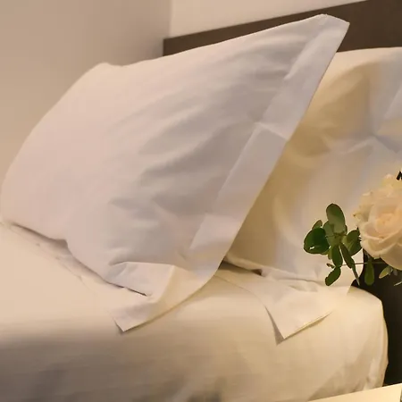 Apartahotel Emerald 4*