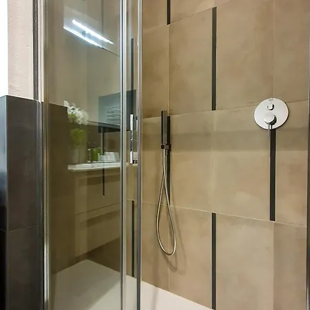Emerald Apartmanhotel 4*