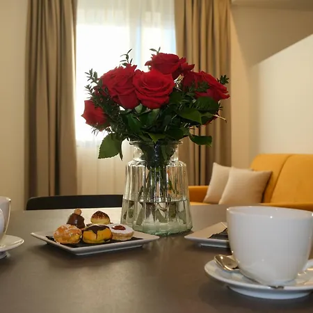 Emerald شقة فندقية Caldiero