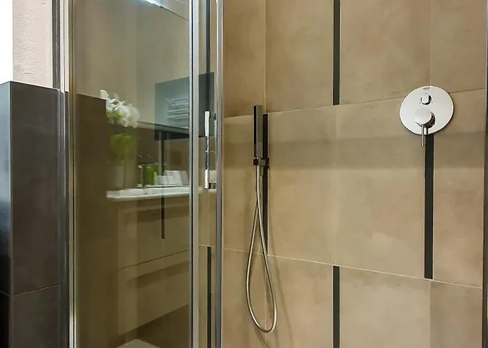 Emerald Aparthotel 4*